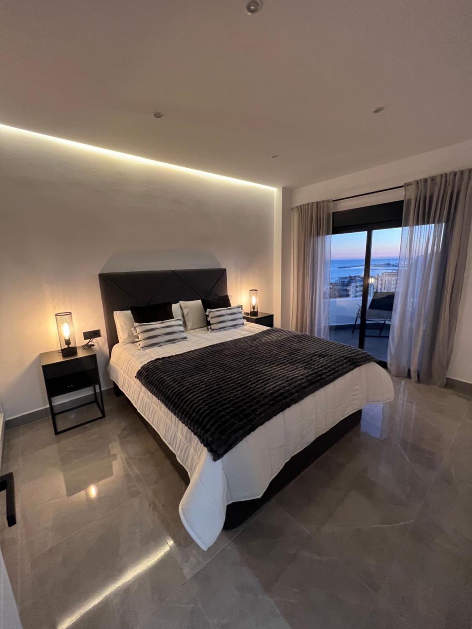 Apartamento Ronda III フエンヒロラ エクステリア 写真