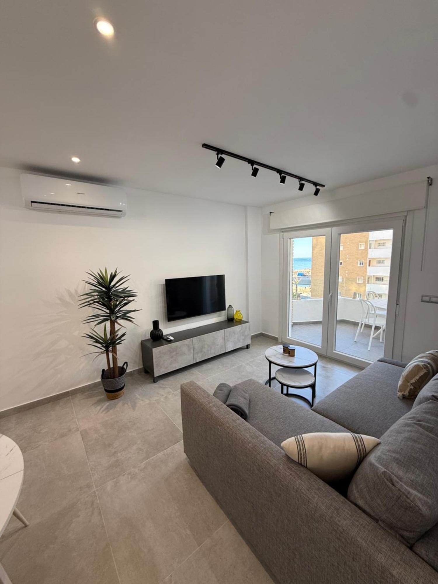 Apartamento Ronda III フエンヒロラ エクステリア 写真